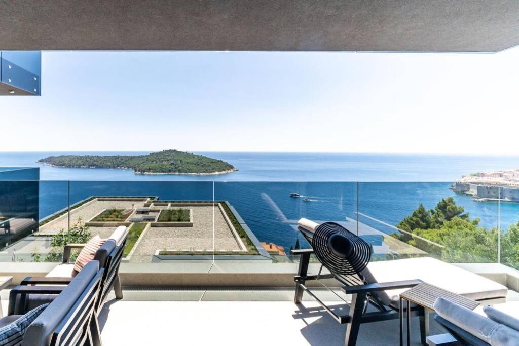 Apartment New&luxury 5* With An Amazing View - Pure
