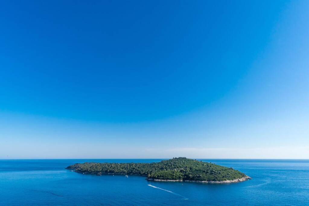 Apartment New&luxury 5* With An Amazing View - Pure